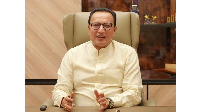 স্বর্ণ ও হীরা চোরাচালানের মাধ্যমে ৬৭৮ কোটি টাকা মানিলন্ডারিং