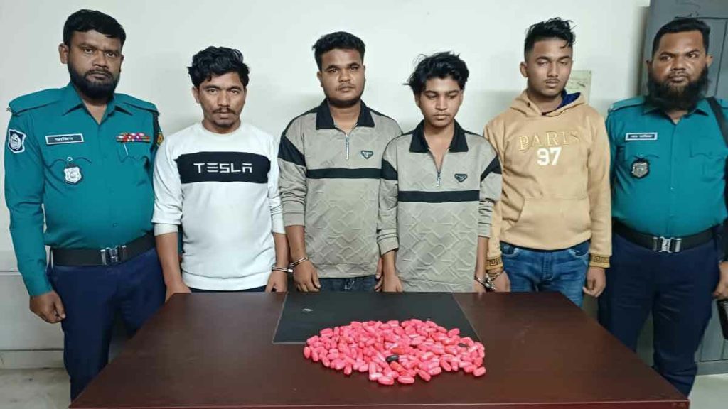 টেকনাফ থেকে জেনেভা ক্যাম্প রুট