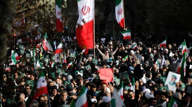 বিক্ষোভে ৩২ হাজার মৃত্যুর দাবি ট্রাম্পের