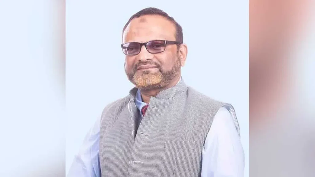 পদত্যাগ করেছেন ঢাবি ভিসি