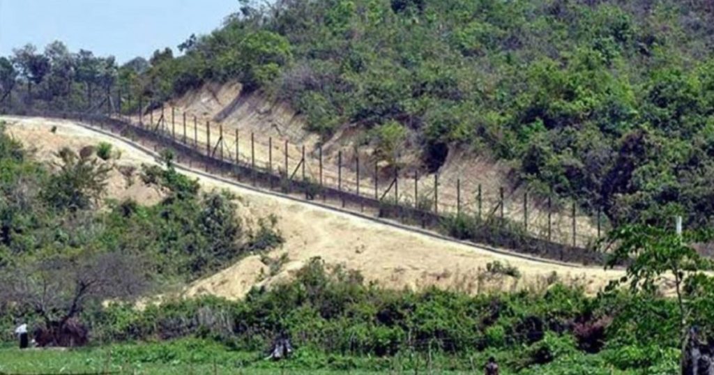 মিয়ানমার সীমান্তে মাইন বিস্ফোরণে ১৭ দিনে পা হারালেন চারজন