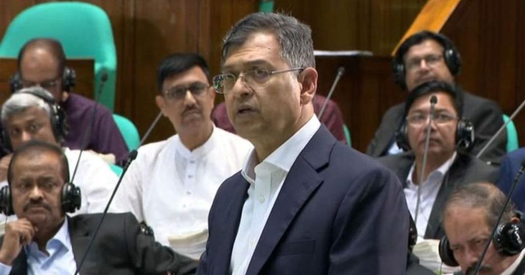 বেনজীরকে এক মাসের মধ্যে দেশে ফেরানোর চেষ্টা চলছে : স্বরাষ্ট্রমন্ত্রী