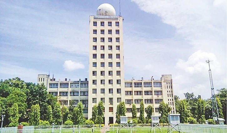১৮ জেলায় ৬০ কিমি বেগে ঝড়ের শঙ্কা