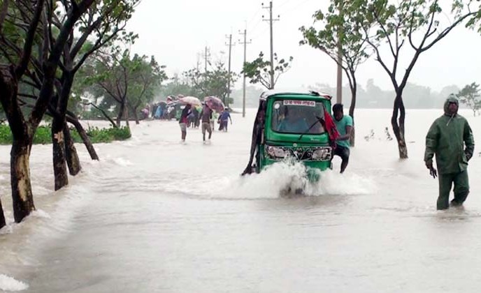 টানা বৃষ্টি ও উজানের ঢলে নদীর পানি বৃদ্ধি